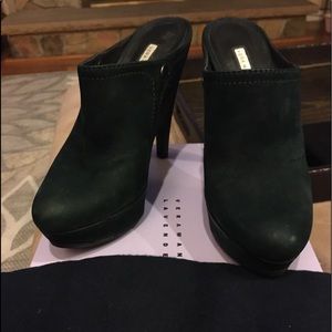 VERA WANG   LAVENDER